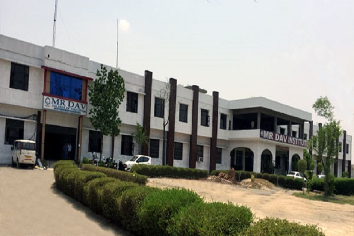 https://cache.careers360.mobi/media/colleges/social-media/media-gallery/10614/2019/2/21/Campus View of MR DAV College of Education Rohtak_Campus-View.jpg